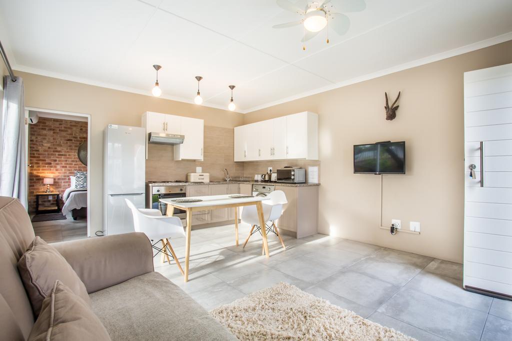 Vila El Dorado 65 Luxury Self Catering Oudtshoorn Exteriér fotografie